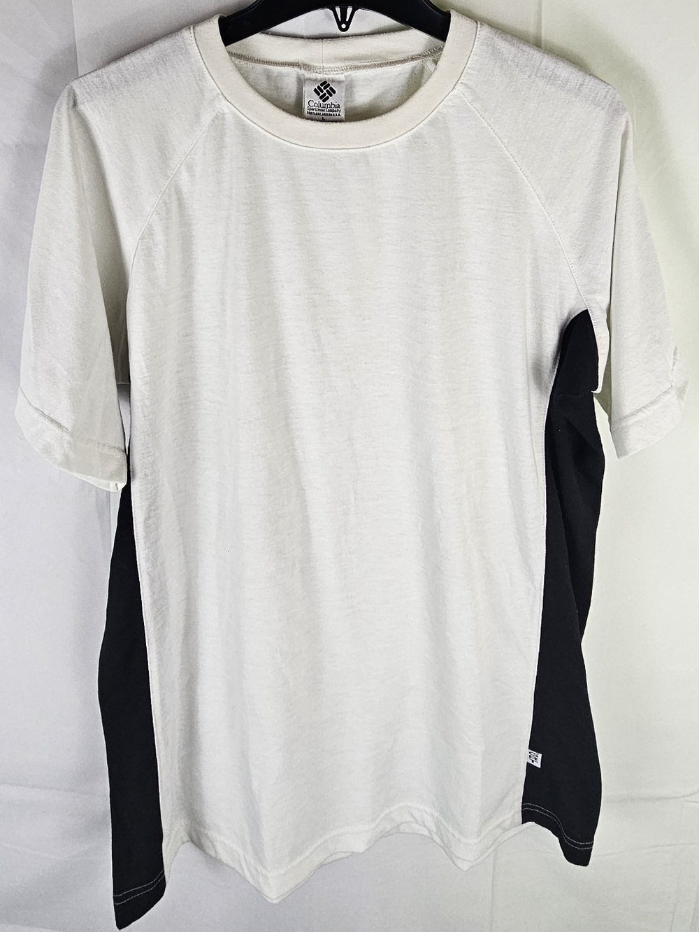 Y2K Vintage Columbia Sportswear T-Shirt Top Mens L Casual Athletic Loungewear